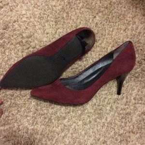 Kenneth Cole 3” Heels 👠